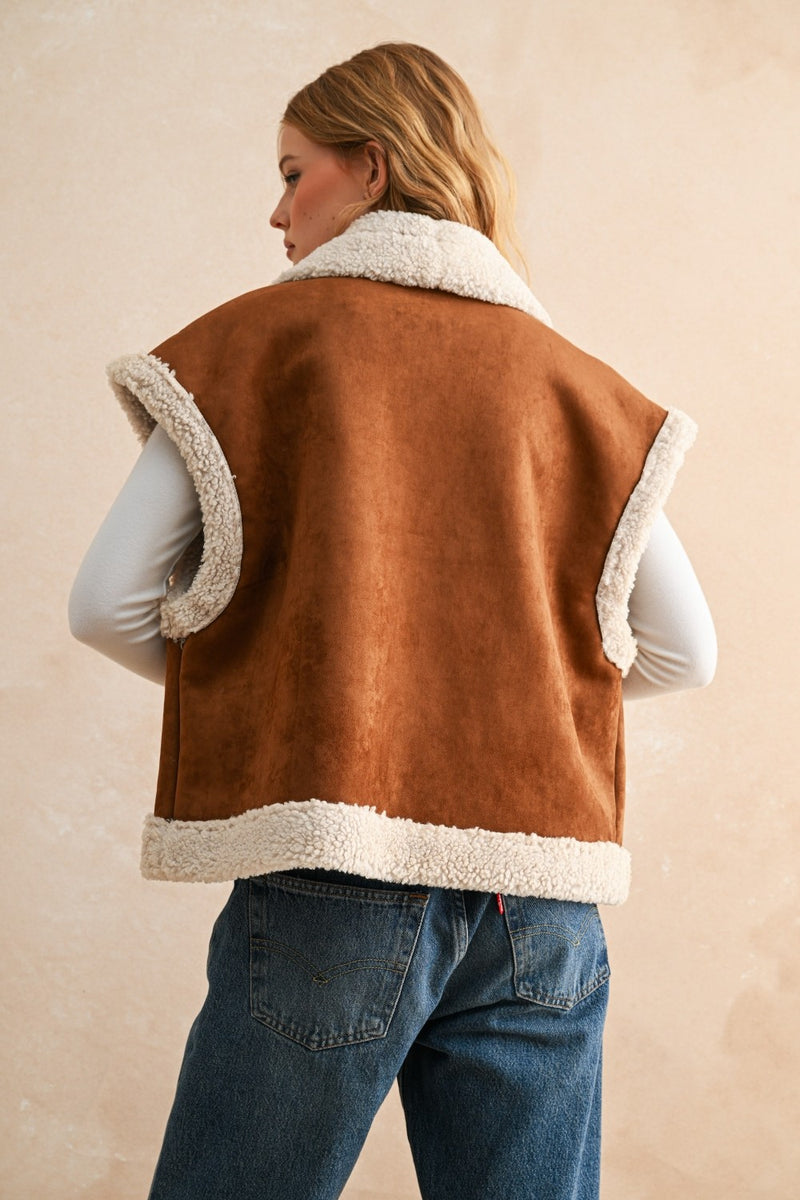 Cowboy Sherpa Contrast Vest - Brown