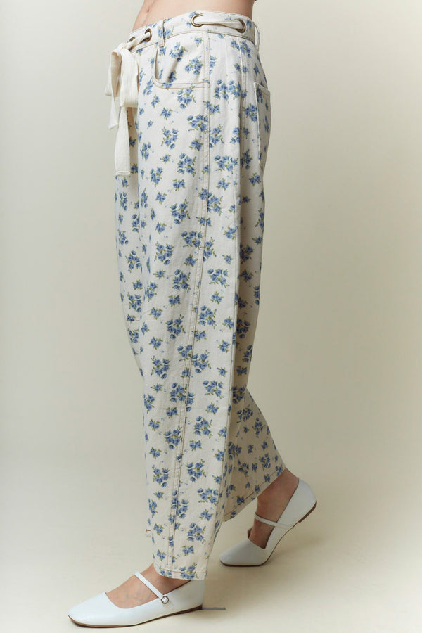Jill Floral Barrel Jeans - Cream/Blue