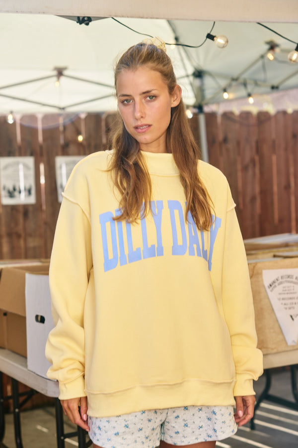 Dilly Dally Mock Sweatshirt - Butter Yellow