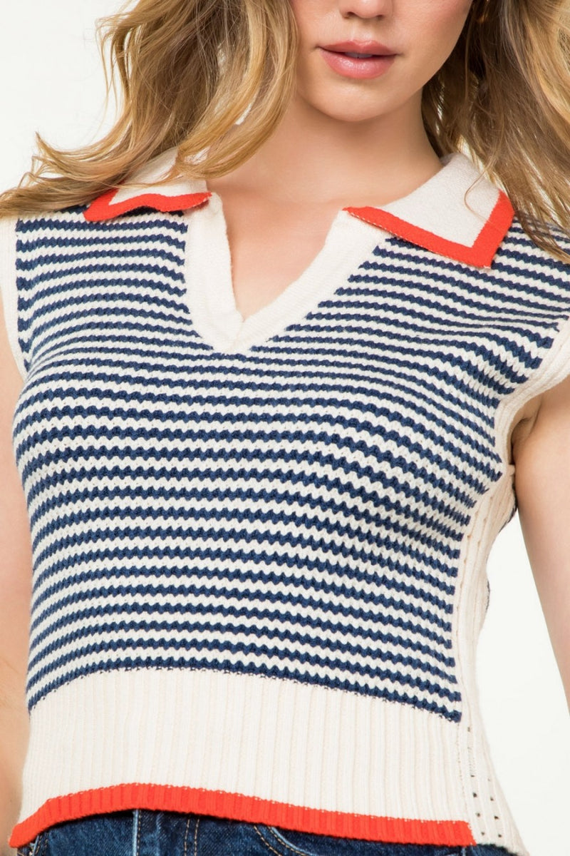 Loli Sleeveless Knit Collared Top