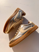 Lee Low Profile Sneaker - Gold