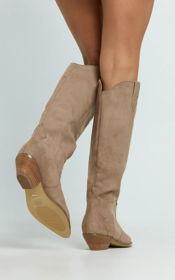 Helix Boots - Fawn Suede