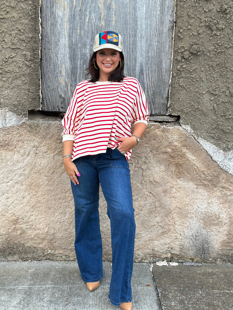 Billie Boxy Knit Top - Ecru/Red