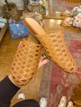Dolce Vita | Ginna Woven Jelly Slides - Whiskey