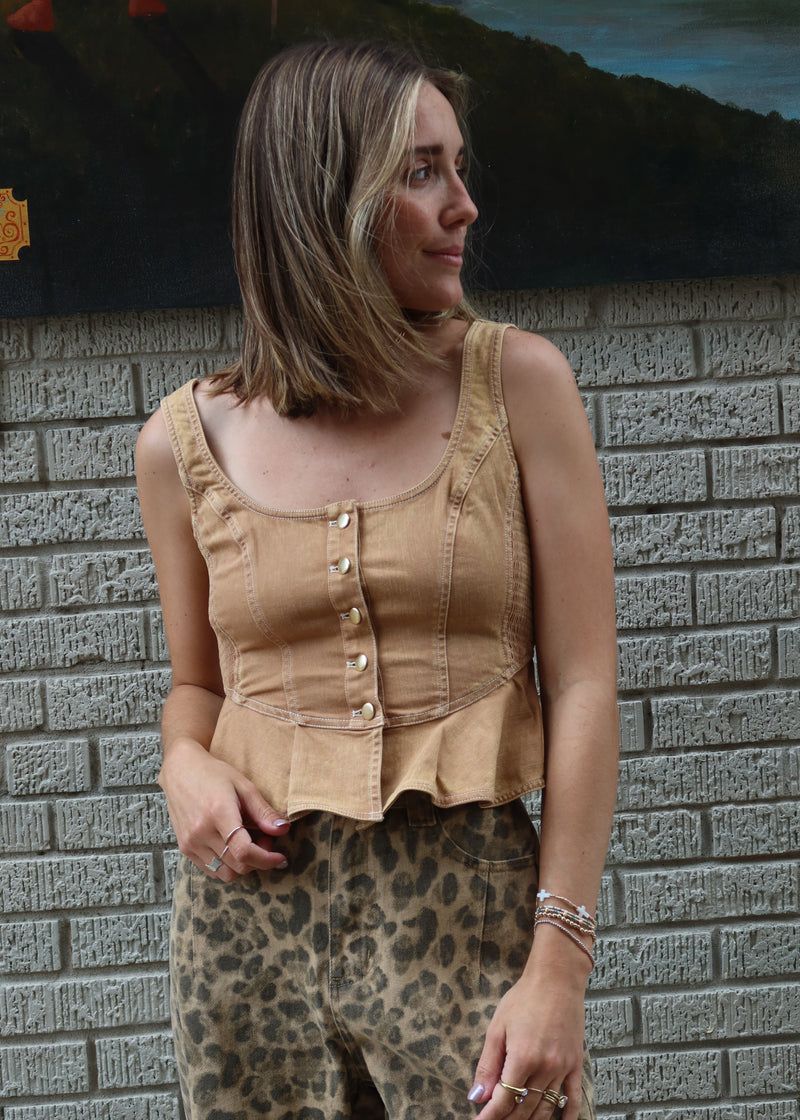 LOVE THE LABEL | Eva Top - Biscuit