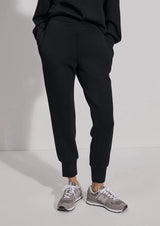 Varley: The Slim Cuff Pant - Black
